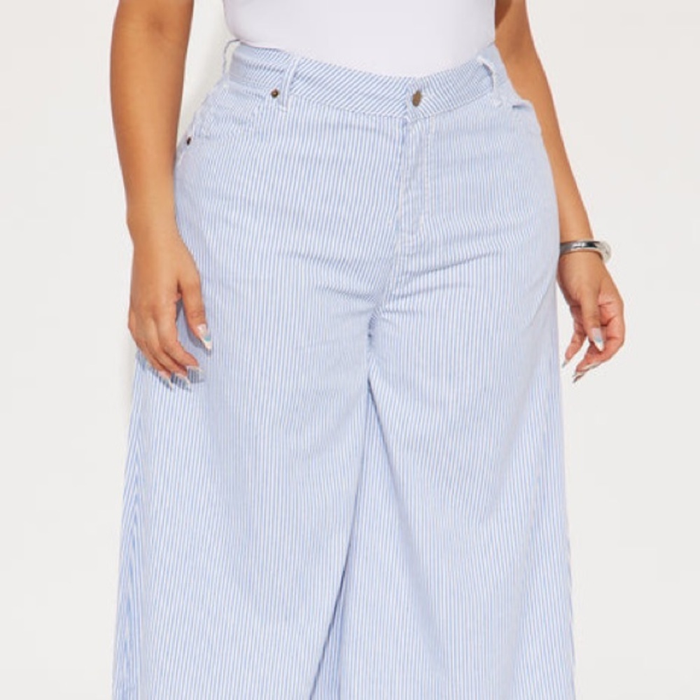 🆕 Fashion Nova Tammy Striped Wide Leg Pant - Blue/White Size XL - Picture 2 of 4